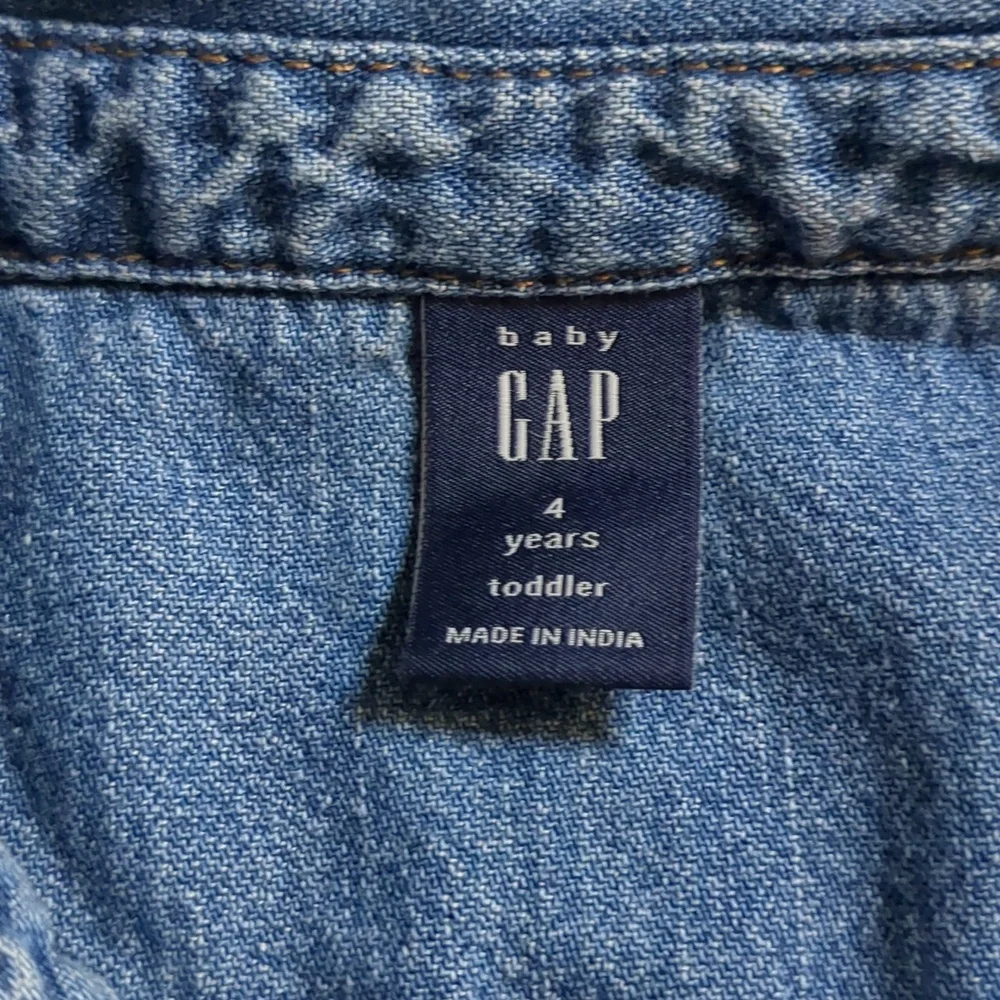 Baby GAP Denim Button Down Long-Sleeve Shirt‎